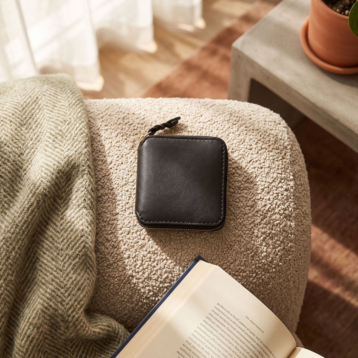 Lofting Hand-Stitched Wallet-5