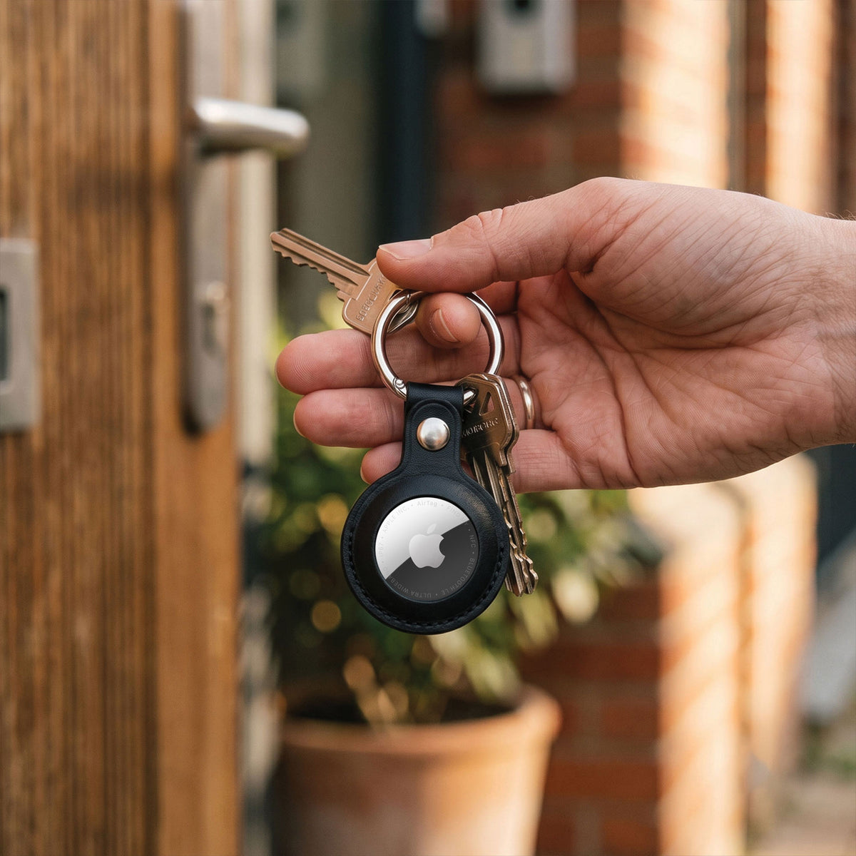 AirTag Leather Key Ring-9