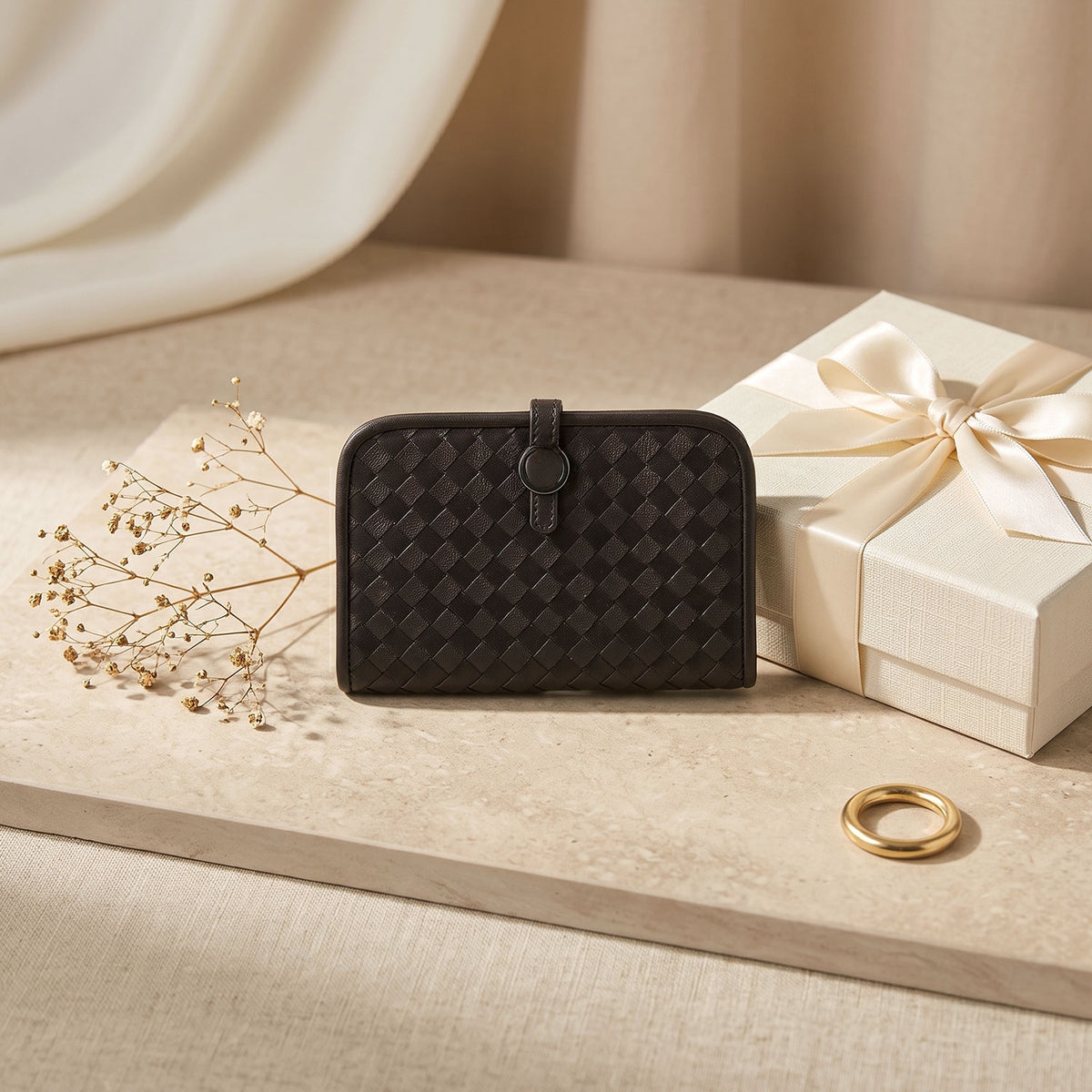 Wilma Woven Wallet-Medium-9
