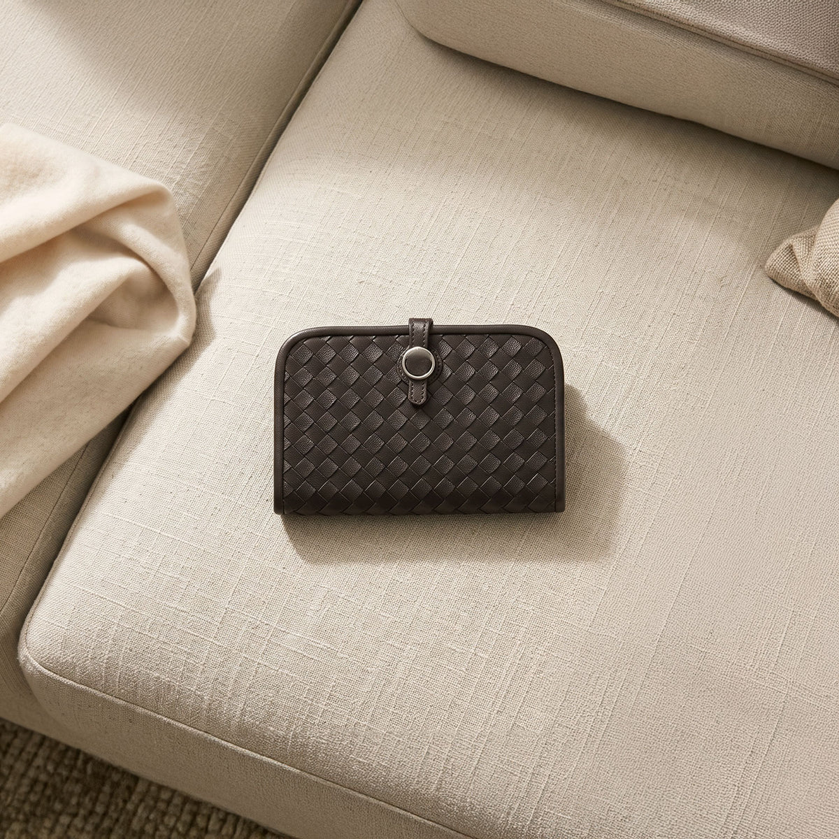 Wilma Woven Wallet-Medium-10