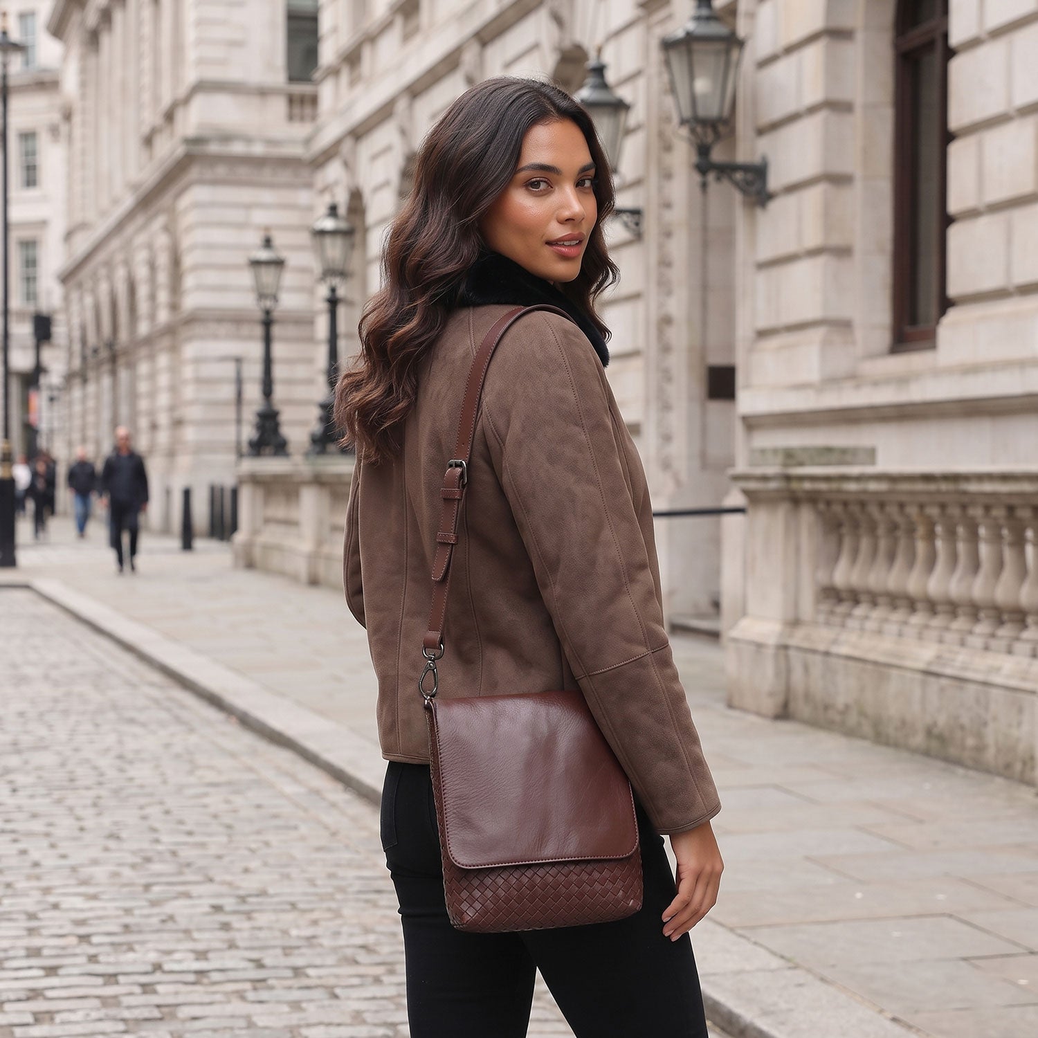Connelly Shoulder Bag-18