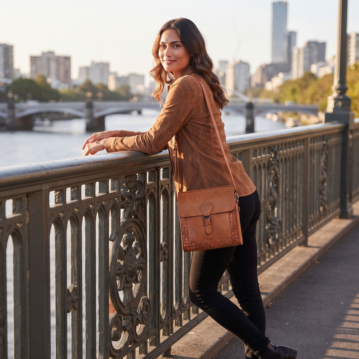 Sterling Shoulder Bag-5