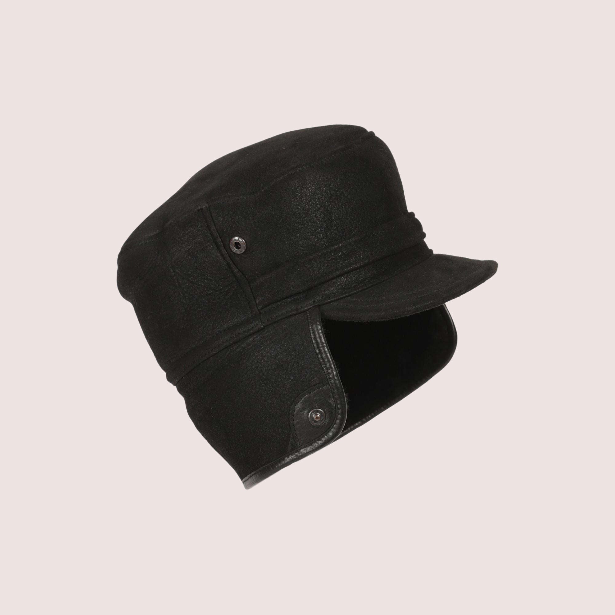 Men's Winnipeg Sheepskin Hat W/ LB Trim-7